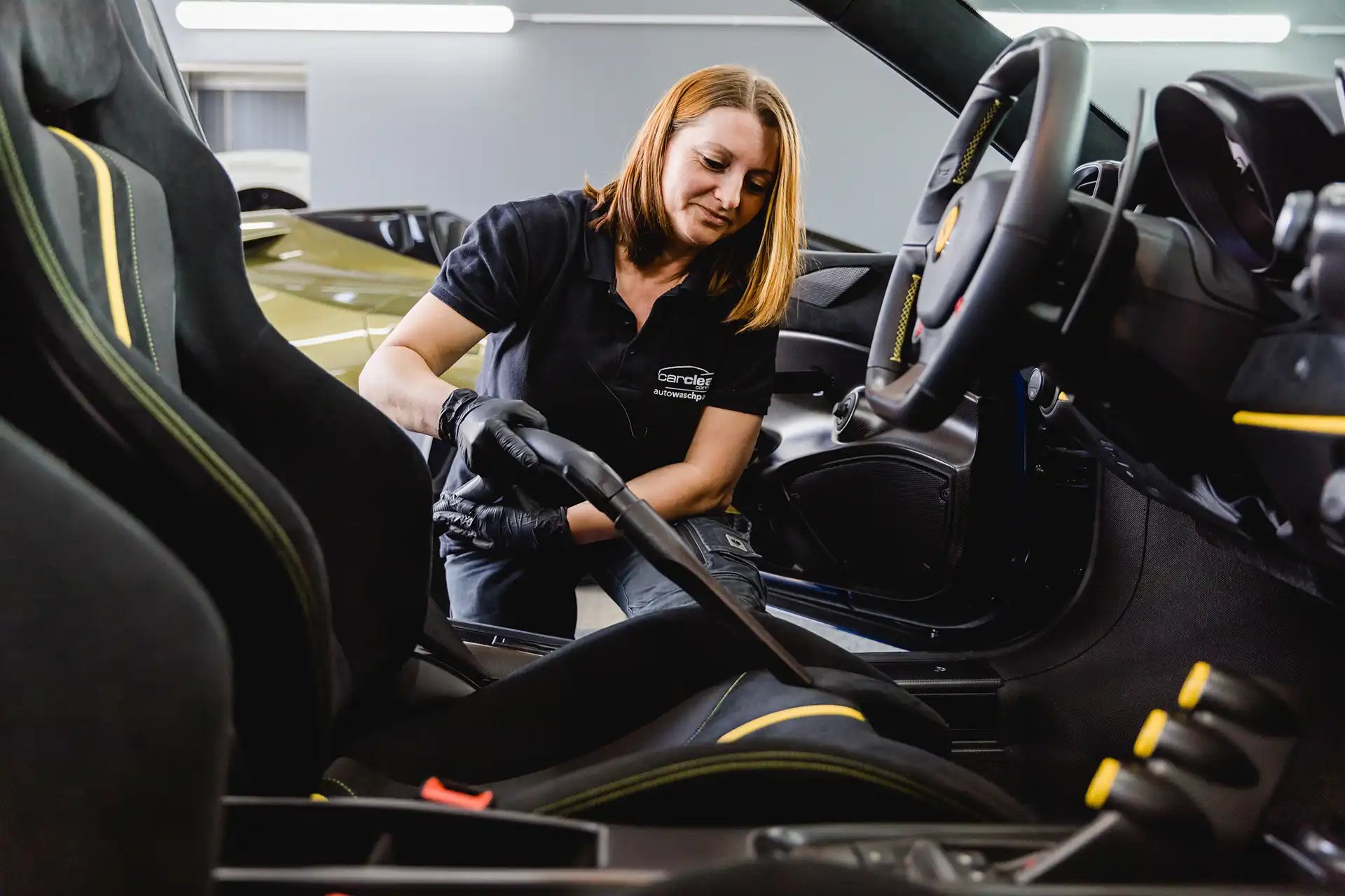 Professionelle Fahrzeugpflege bei Car Clean Company